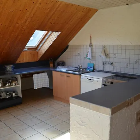 Gemuetliche Dachgeschosswohnung *