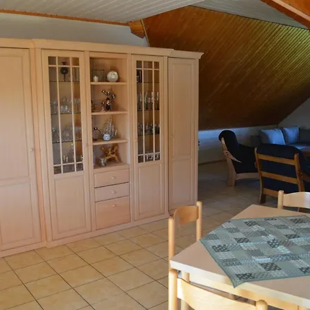 Gemuetliche Dachgeschosswohnung Daire *