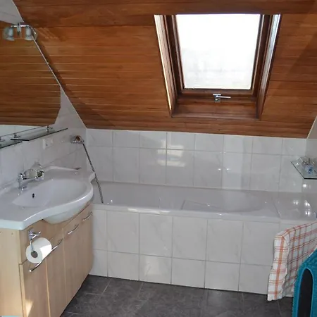 Gemuetliche Dachgeschosswohnung