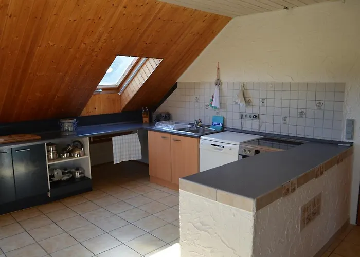 Gemuetliche Dachgeschosswohnung *